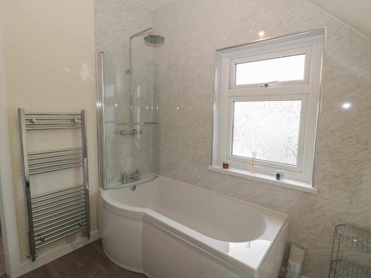 Hazonleigh Villa Seahouses Eksteriør billede